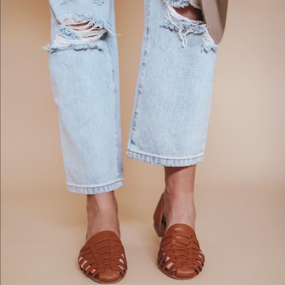 The Rollin J Huaraches Flats - Picture 3 of 6